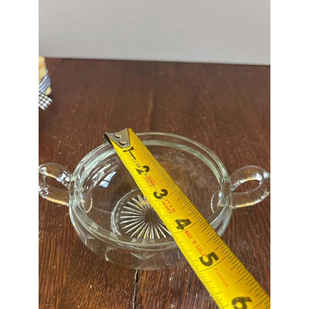 Unbranded vintage clear